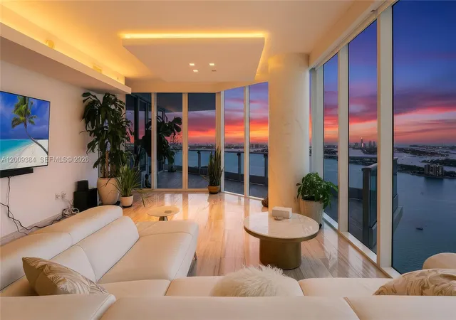 Homes for sale in Miami, FL | 2020 N Bayshore Dr #3902, Miami, FL 33137 | MLS# A12009384