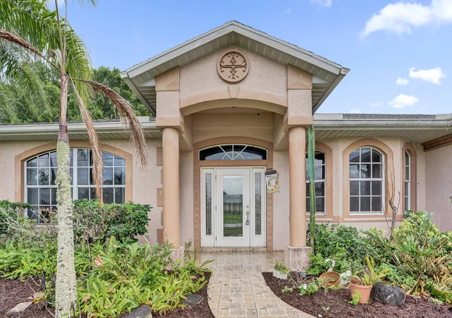 4th image of 5825 Nw Zenith Dr, Port Saint Lucie, FL 34986 | MLS# B26022197