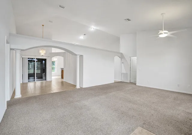 5th image of 5825 Nw Zenith Dr, Port Saint Lucie, FL 34986 | MLS# B26022197