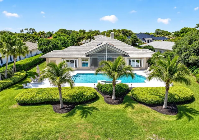 Single family home for sale at 6711 SE Barrington Dr, Stuart, FL 34997 | MLS# B26022201