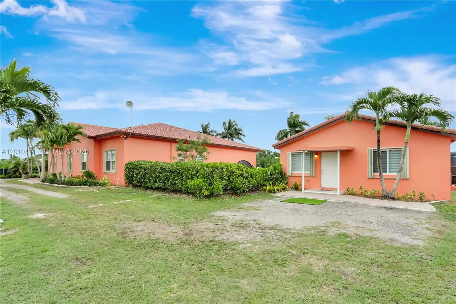 Photo 3 of Single family home for sale at 20455 SW 154th Avenue, Miami, FL 33187 | MLS# A12010431 | Listing updated on 2026-10-31