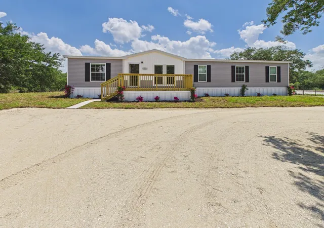 2nd image of 18574 Nw 284th St, Okeechobee, FL 34972 | MLS# B26022258