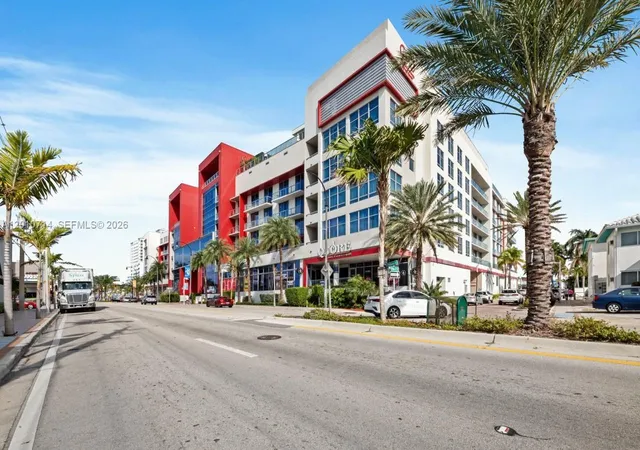 19th image of 777 N Ocean Dr #S207, Hollywood, FL 33019 | MLS# A12010714