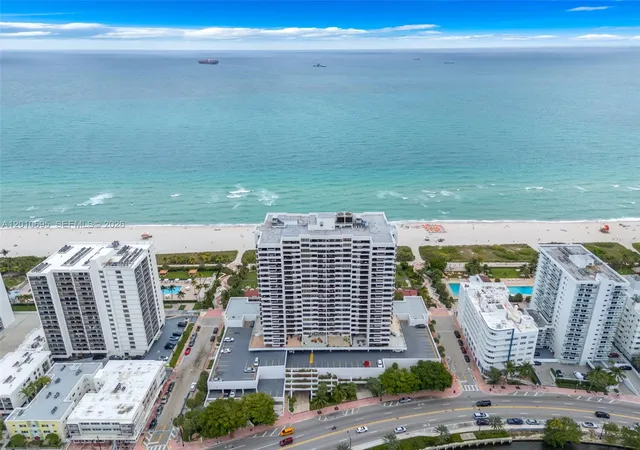 2nd image of 2555 Collins Ave #2401, Miami Beach, FL 33140 | MLS# A12010695