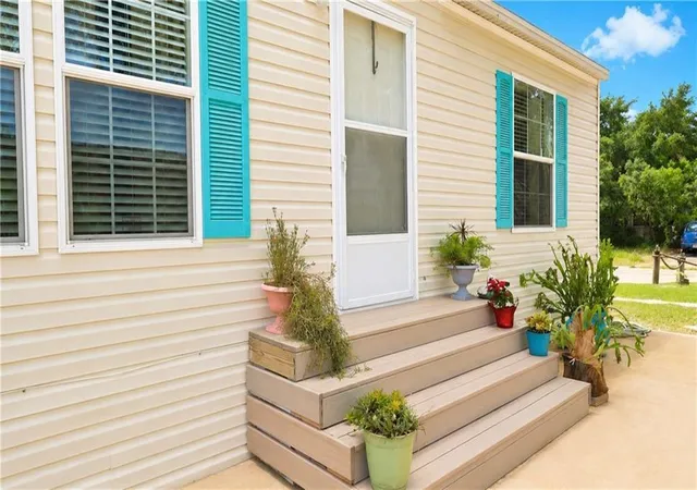 Photo 3 of Manufactured home for sale at 324 Valencia St, Sebastian, FL 32958 | MLS# B26022349 | Listing updated on 2026-09-23