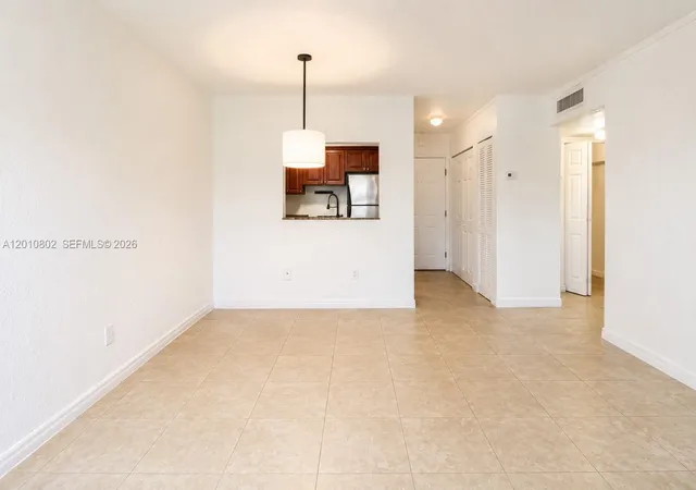 3rd image of 14500 Sw 88Th Ave #222, Palmetto Bay, FL 33176 | MLS# A12010802