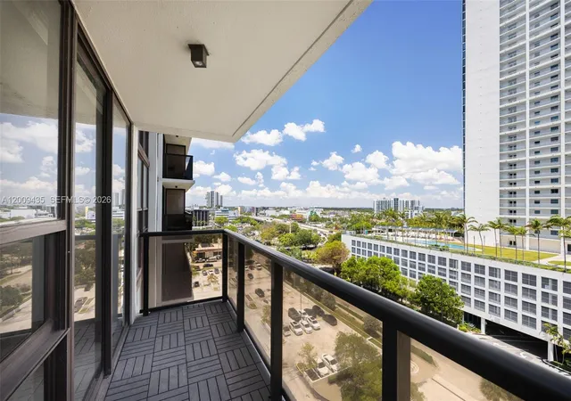 3rd image of 600 Ne 36Th St #1109, Miami, FL 33137 | MLS# A12009435