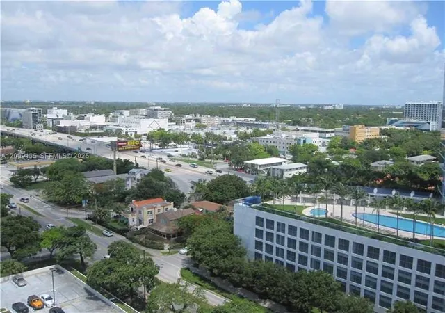 5th image of 600 Ne 36Th St #1109, Miami, FL 33137 | MLS# A12009435