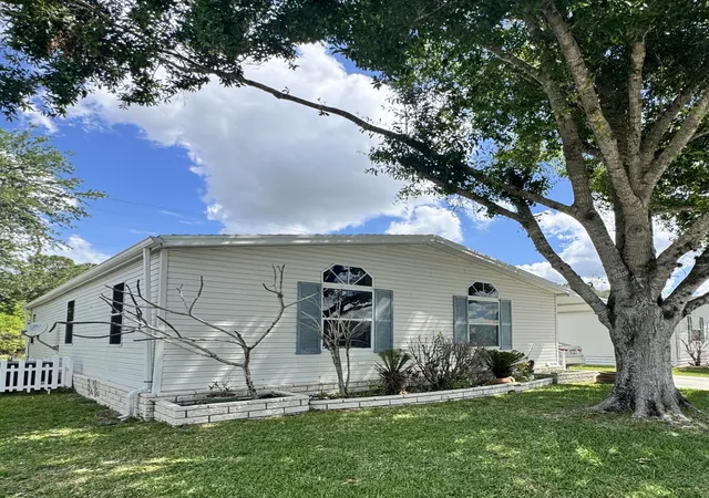 Photo 2 of Manufactured home for sale at 15146 Aguila Ave, Fort Pierce, FL 34951 | MLS# B26022399 | Listing updated on 2026-10-04