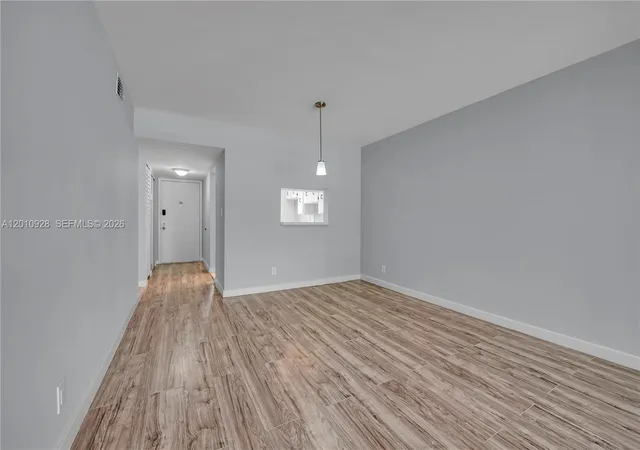 5th image of 3571 Inverrary Dr #202, Lauderhill, FL 33319 | MLS# A12010928