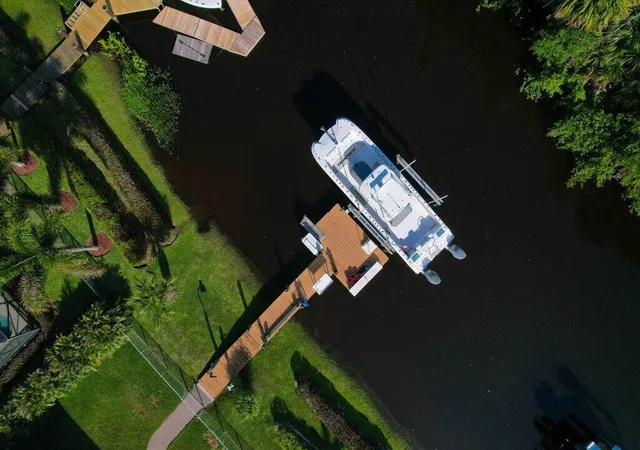 Photo 2 of Single family home for sale at 479 SW Lost River Rd, Stuart, FL 34997 | MLS# B26022583 | Listing updated on 2026-10-07