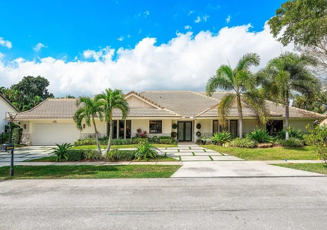 Photo 1 of Single family home for sale at 3765 Kings Way, Boca Raton, FL 33434 | MLS# B26022716 | Listing updated on 2026-09-23