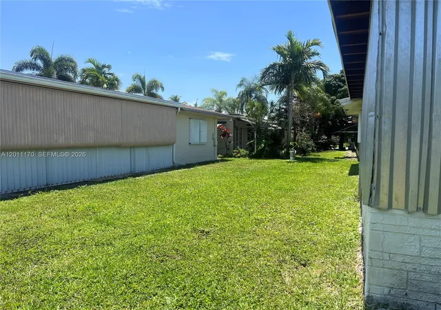 Homes for sale in Tamarac, FL | 4402 Nw 43rd Ter, Tamarac, FL 33319 | MLS# A12011170