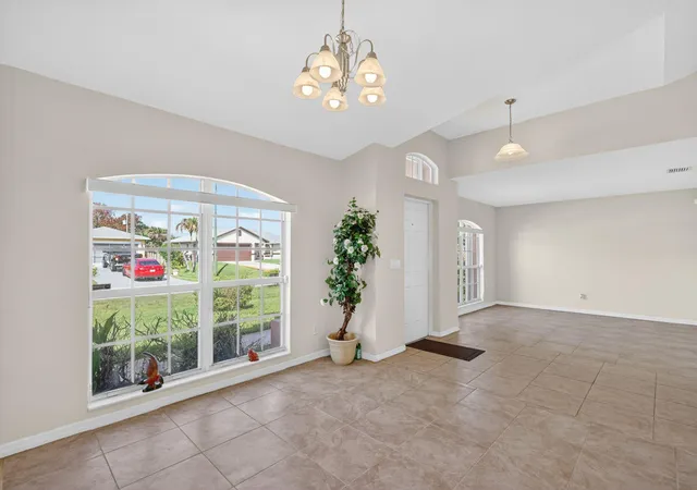 5th image of 1885 Sw Morelia Ln, Port St Lucie, FL 34953 | MLS# B26022740