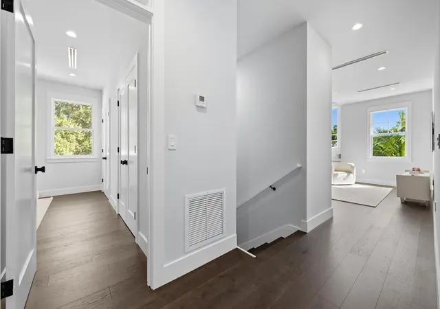 63rd image of 11823 Lake Shore Pl, North Palm Beach, FL 33408 | MLS# B26022750