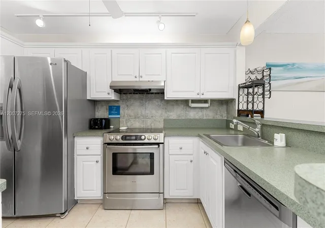 Homes for sale in Pompano Beach, FL | 1391 S Ocean Blvd #409, Pompano Beach, FL 33062 | MLS# A12007275