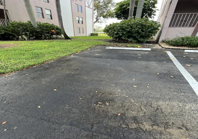 2nd image of 7340 Amberly Ln, Delray Beach, FL 33446