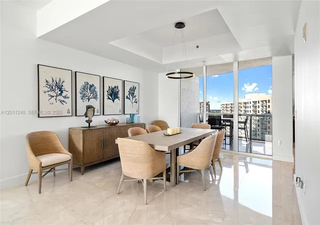 3rd image of 15901 Collins Ave, Miami, FL 33160