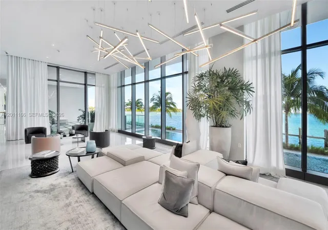 3rd image of 3131 Ne 7Th Ave #4503, Miami, FL 33137 | MLS# A12011166
