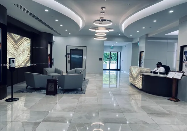 4th image of 20225 Ne 34Th Ct #1111, Miami, FL 33180 | MLS# A12011353