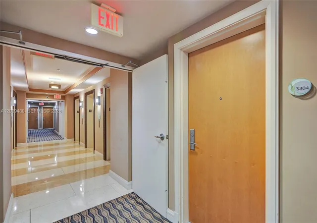 5th image of 253 Ne 2Nd St #3304, Miami, FL 33132 | MLS# A12009480