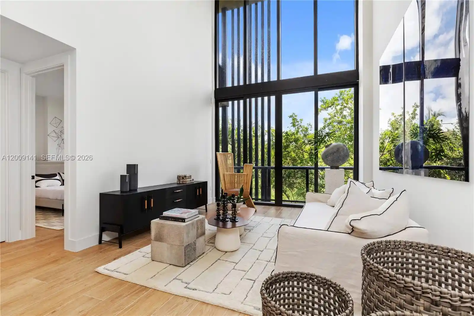Listing Photo 1 - Condo for sale in 3034 Oak Ave located at 3034 Oak Ave, Miami, FL 33133 - Unit #LPH3