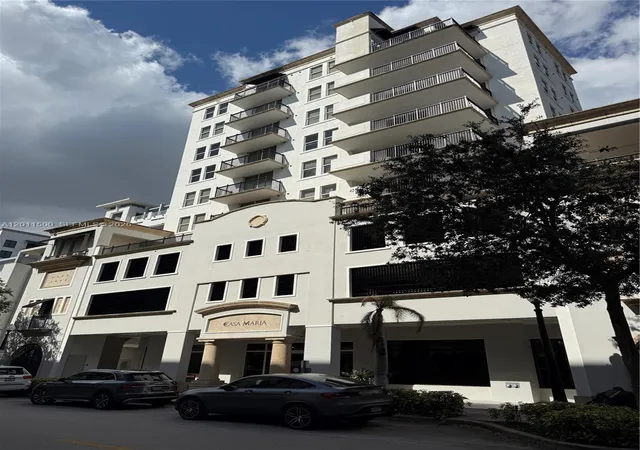 2nd image of 4100 Salzedo St #811, Coral Gables, FL 33146 | MLS# A12011500