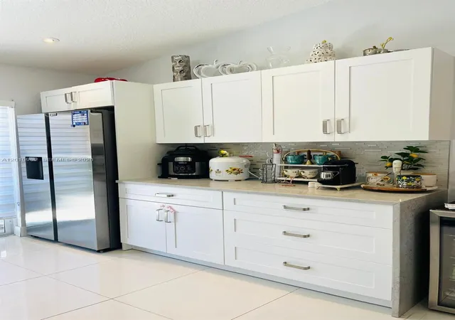 2nd image of 7817 W 36Th Ave, Hialeah, FL 33018