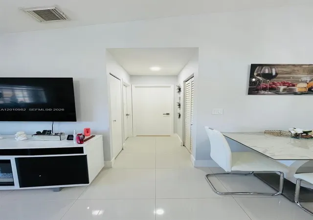 4th image of 7817 W 36Th Ave #204, Hialeah, FL 33018 | MLS# A12010982