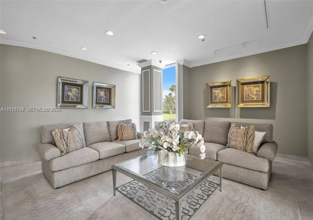 3rd image of 5510 N Ocean Dr #19B, Riviera Beach, FL 33404 | MLS# A12011707