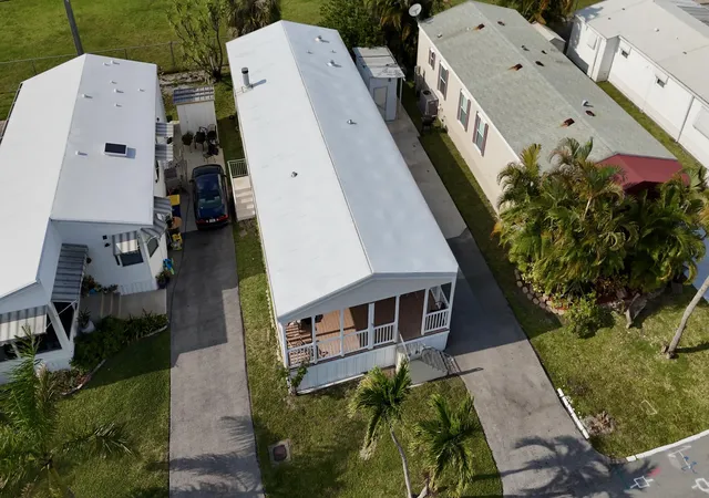 Photo 3 of Manufactured home for sale at 2937 Sw 54th Street, Fort Lauderdale, FL 33312 | MLS# B26023175 | Listing updated on 2026-10-07