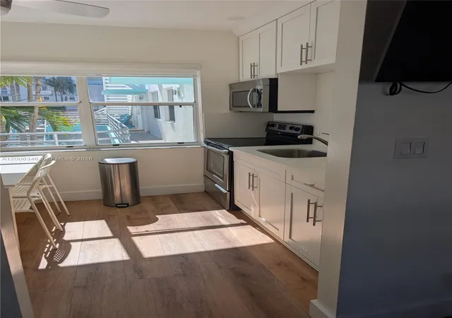 1st image of 326 Wilson St #201, Hollywood, FL 33019 | MLS# A12006346