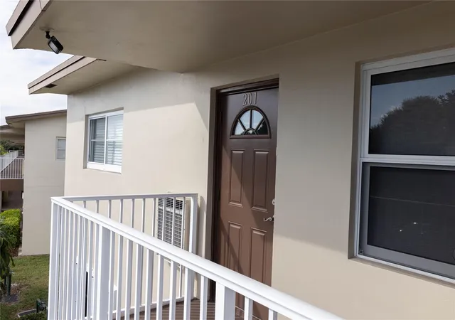 Homes for sale in Margate, FL | 7885 Nw 5th Ct #Unit 201, Margate, FL 33063 | MLS# B26023306