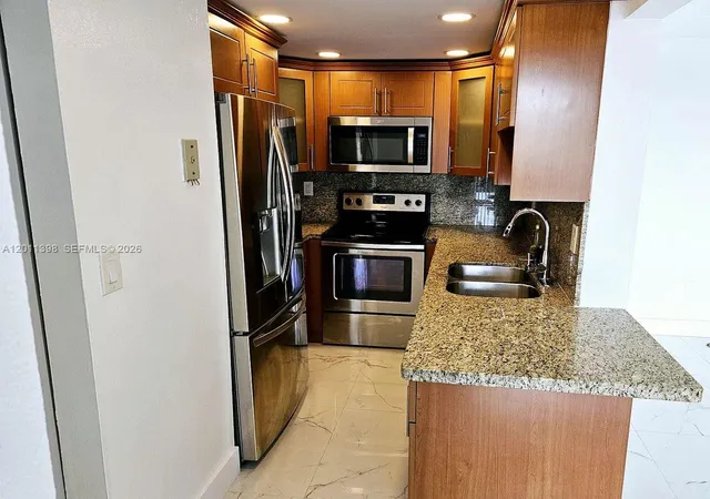 4th image of 9682 Fontainebleau Blvd #207, Miami, FL 33172 | MLS# A12011398