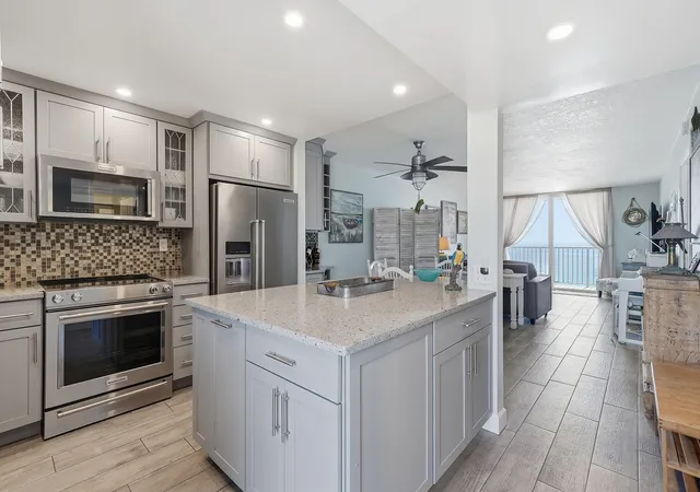 Photo 3 of Condo for sale at 400 N Surf Rd #704, Hollywood, FL 33019 | MLS# B26023503 | Listing updated on 2026-09-29