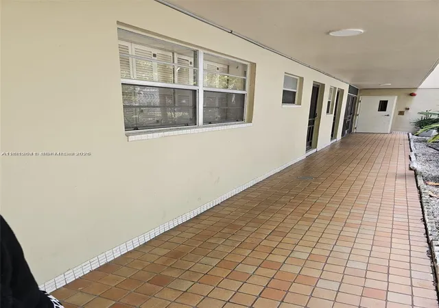 2nd image of 1670 Ne 191St St #1093, Miami, FL 33179 | MLS# A12012041