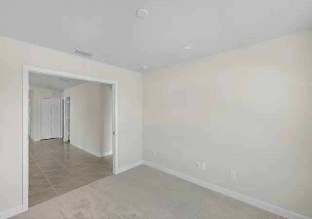 Photo 3 of Single family home for sale at 2 Las Casitas Ct, Fort Pierce, FL 34951 | MLS# B26023543 | Listing updated on 2026-09-23