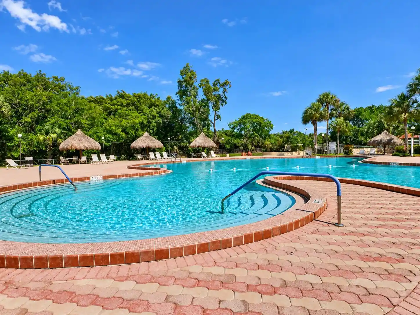 Listing Photo 1 - Condo for sale in 3150 Holiday Springs Blvd located at 3150 Holiday Springs Blvd, Margate, FL 33063 - Unit #8-204