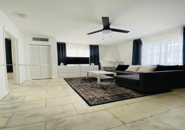 2nd image of 1526 Pennsylvania Ave, Miami Beach, FL 33139