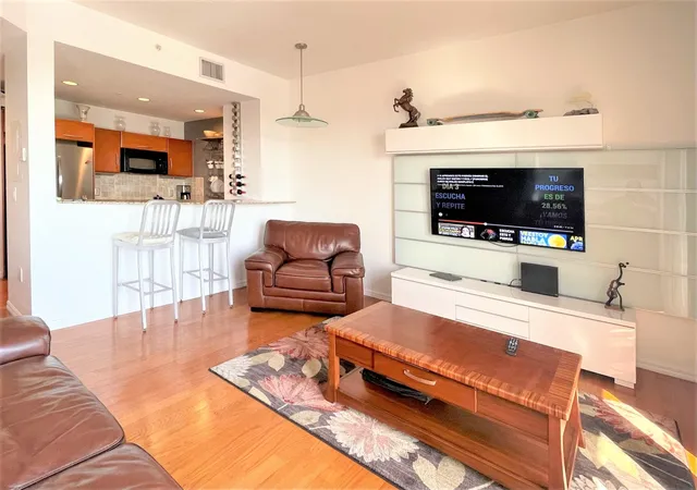 5th image of 511 Lucerne Ave #616, Lake Worth Beach, FL 33460 | MLS# B26023718
