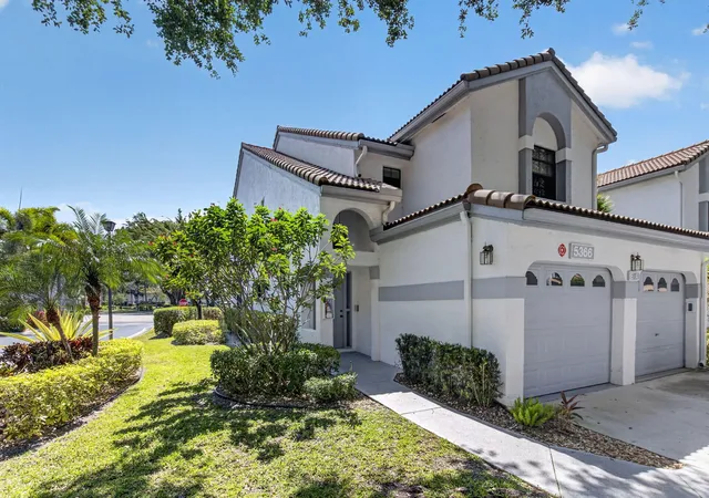 1st image of 5366 Venetia Ct #E, Boynton Beach, FL 33437 | MLS# B26023862