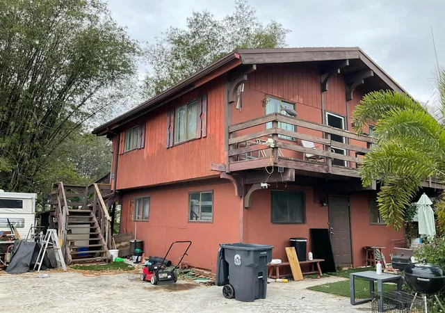 Photo 1 of Sale Pending at 6633 Riggers Rd, Lake Worth, FL 33462 | MLS# B26023946 | Listing updated on 2026-09-28