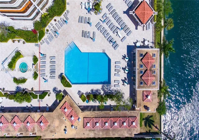 2nd image of Turnberry Isle South Tower, Aventura, FL 33180