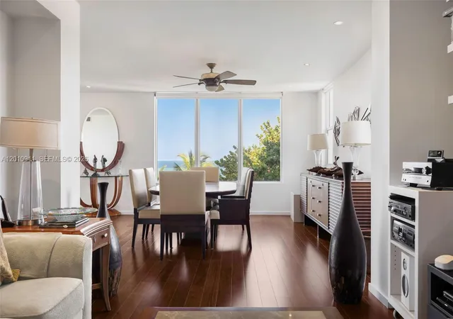 4th image of 200 Ocean Lane Dr #401, Key Biscayne, FL 33149 | MLS# A12010911
