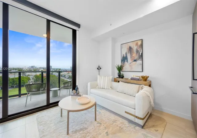 2nd image of 580 72nd St #611, Miami Beach, FL 33141 | MLS# A12012863