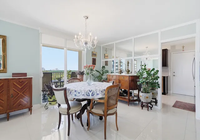 Photo 4 of Condo for sale at 1401 S Ocean Dr #Ph4, Hollywood, FL 33019 | MLS# B26024100 | Listing updated on 2026-09-25