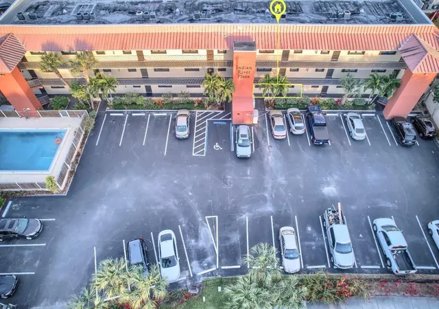 2nd image of 701 N Indian River Dr, Fort Pierce, FL 34950