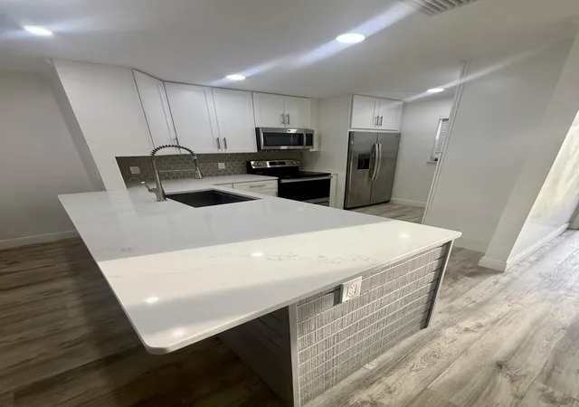 4th image of 701 N Indian River Dr #105, Fort Pierce, FL 34950 | MLS# B26024167