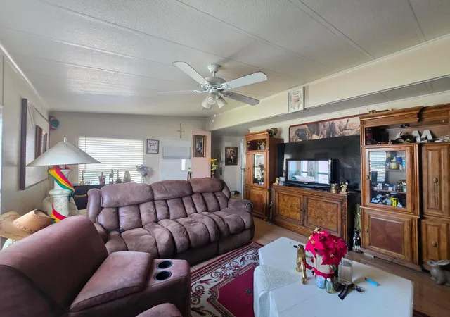 Homes for sale in Port Saint Lucie, FL | 3 Se Kassaba Ln, Port Saint Lucie, FL 34952 | MLS# B26024277