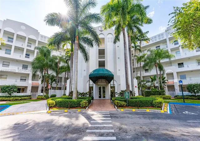 2nd image of 10750 Nw 66th St #408, Doral, FL 33178 | MLS# A12012820